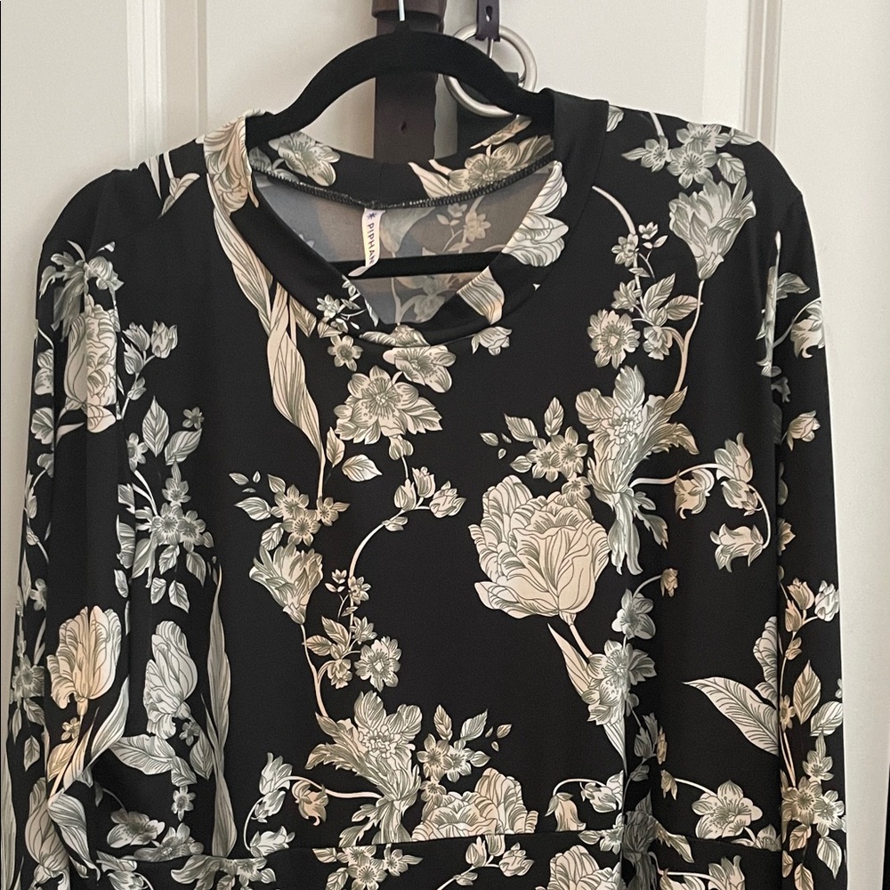 Piphany Black Floral Long Sleeve Dress
